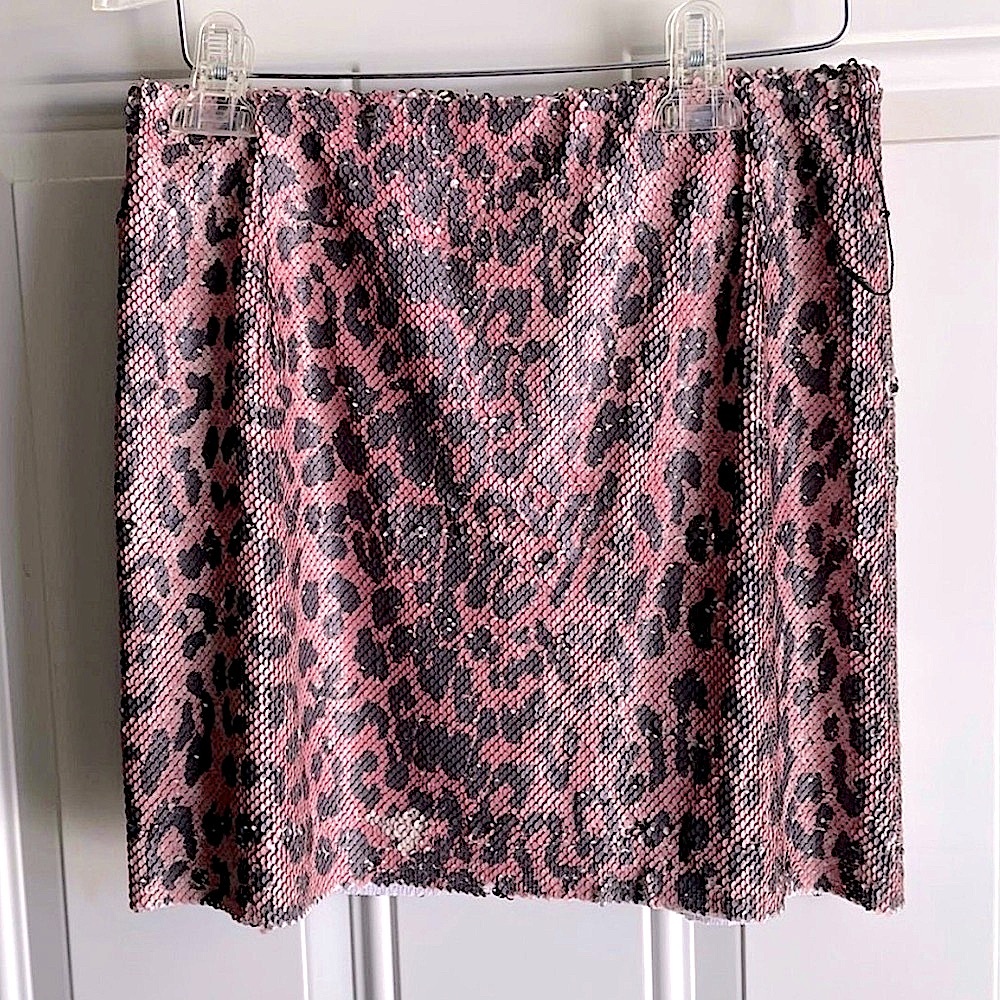 Sale‼️ NWOT New Free People Pink Sequin Cheetah Mini Skirt New In Packaging NEW